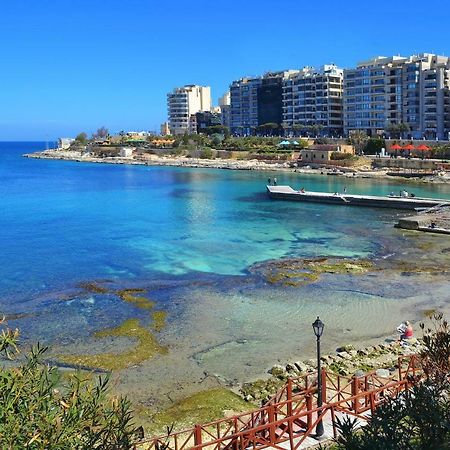 Apartment In Fort Cambridge With Pool Sliema Extérieur photo