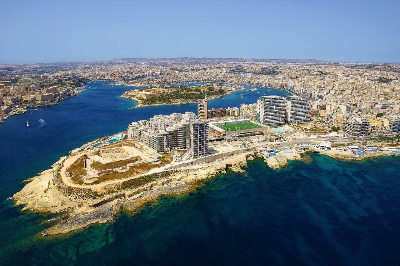 Apartment In Fort Cambridge With Pool Sliema Extérieur photo