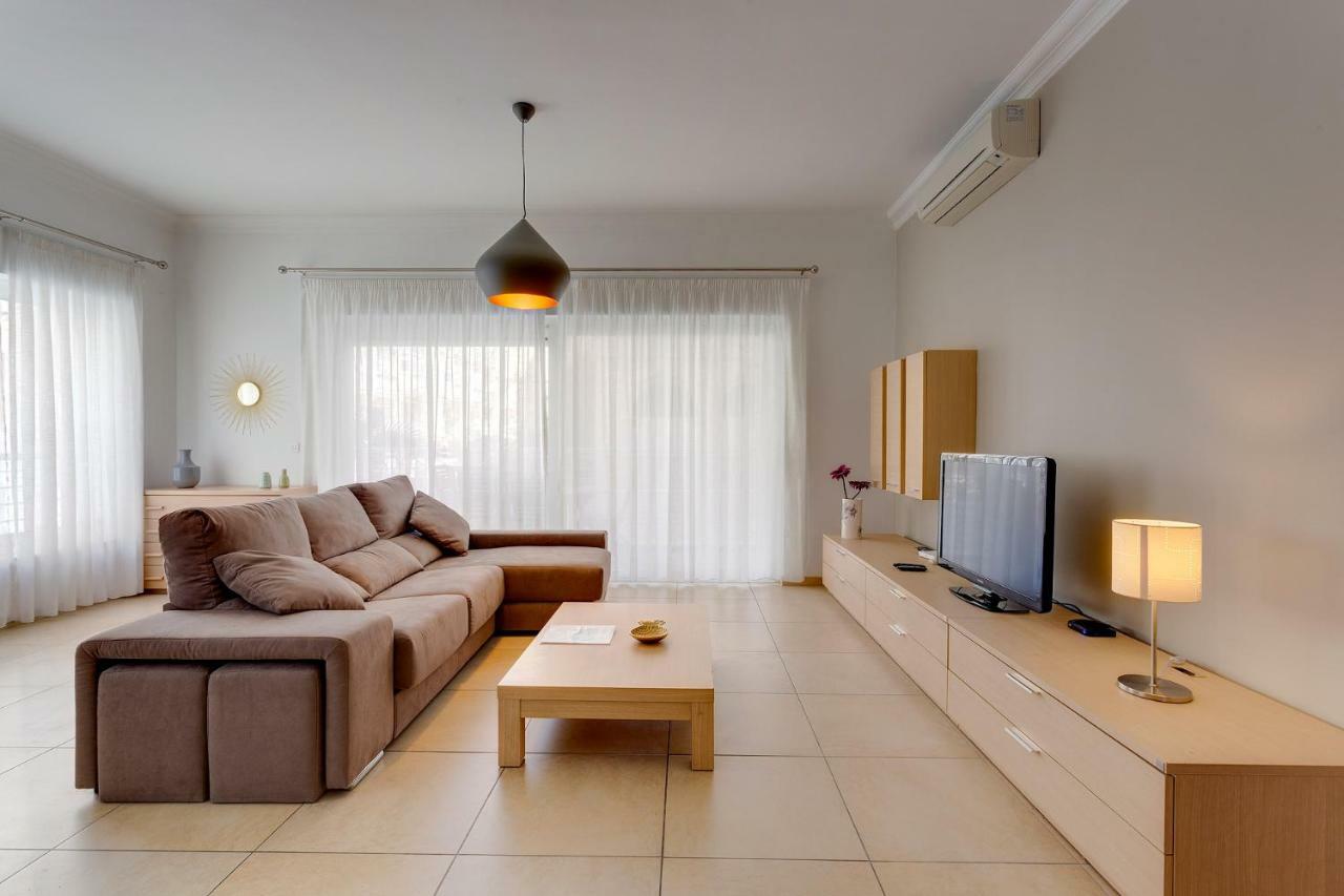 Apartment In Fort Cambridge With Pool Sliema Extérieur photo