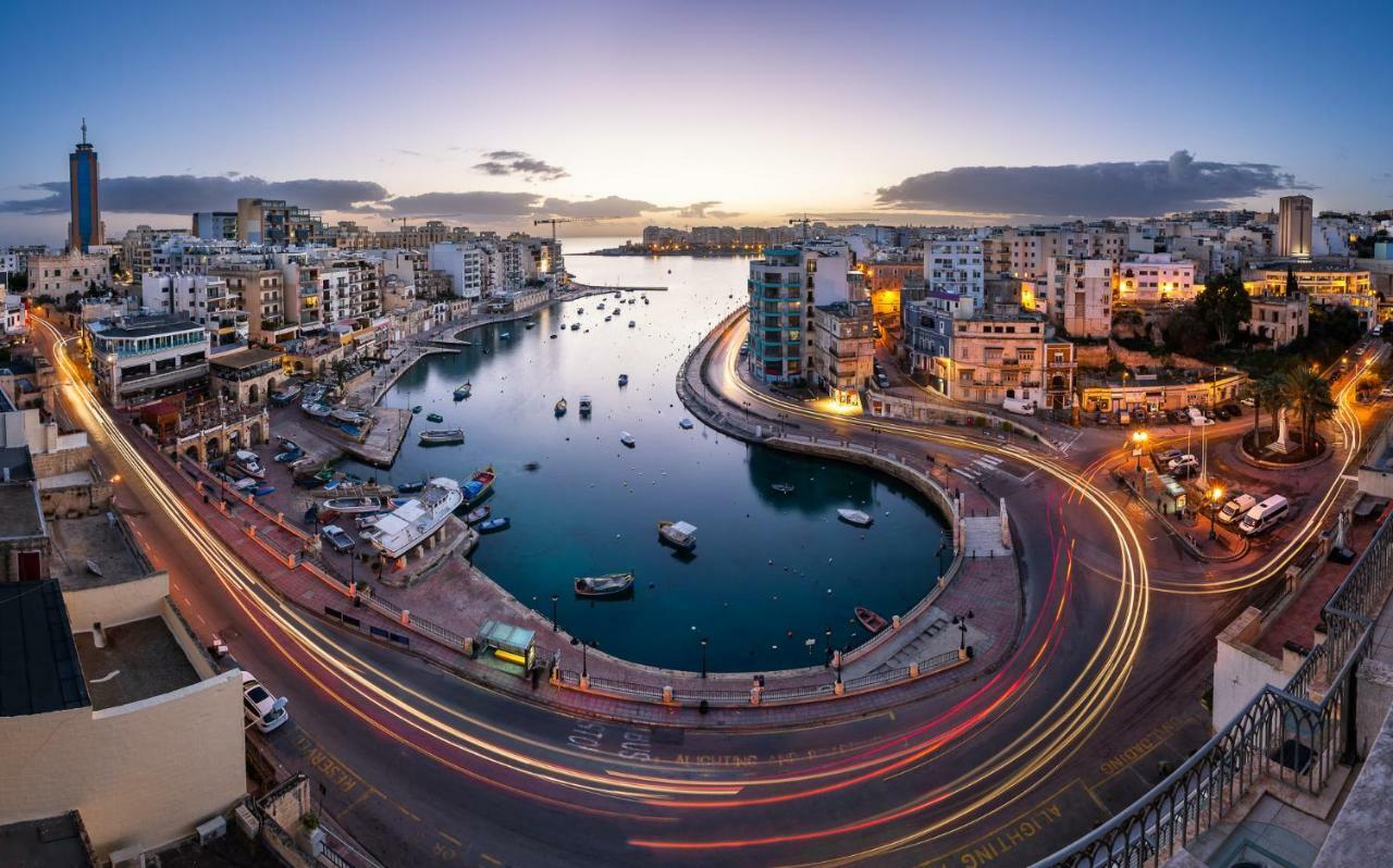 Apartment In Fort Cambridge With Pool Sliema Extérieur photo